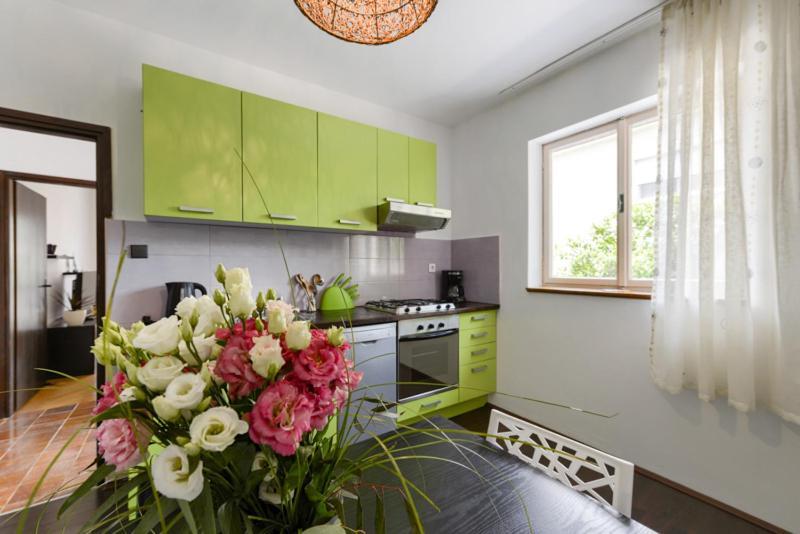 Apartments Yo Lee Бибинє Екстер'єр фото